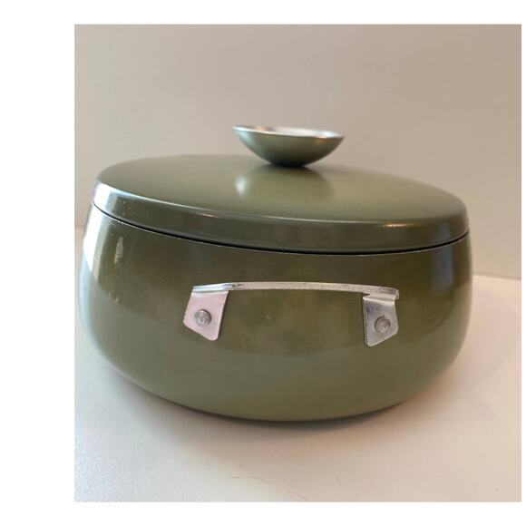 Vintage MCM Green Regal Ware nonstick dutch oven aluminum w lid and handles - Picture 4 of 11